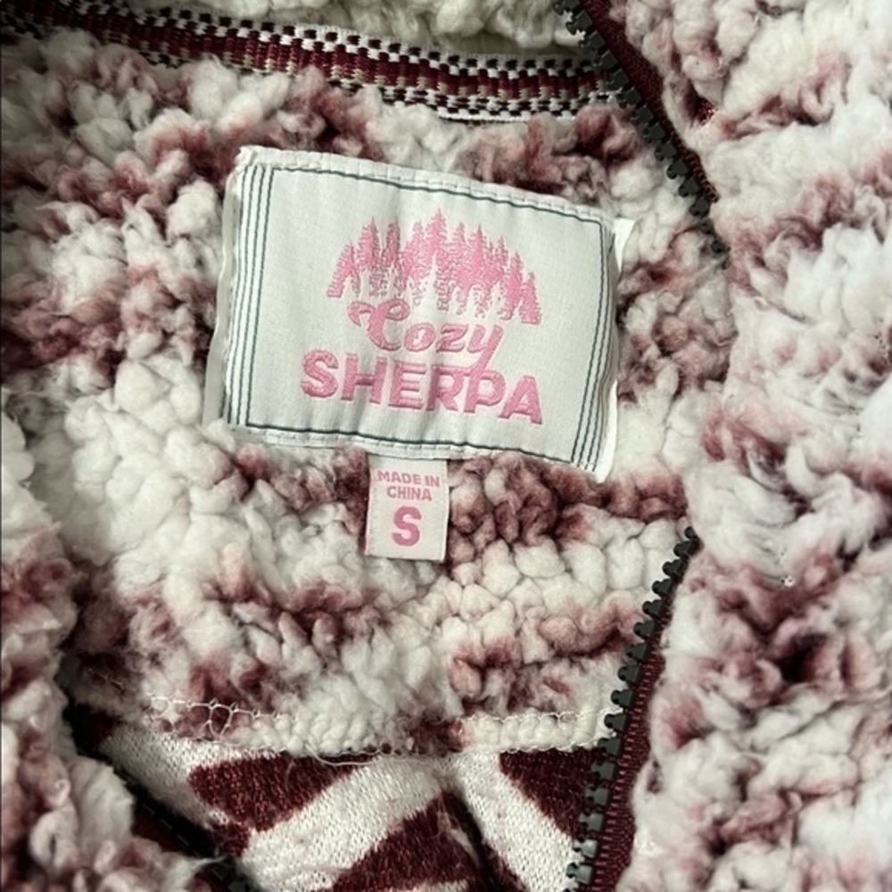 Cozy Sherpa Burgundy & White Quarter Pullover Size S - Picture 3 of 7